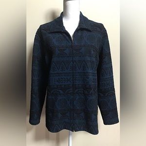 Chico’s Women’s Like New stretchy denim and black jacket!